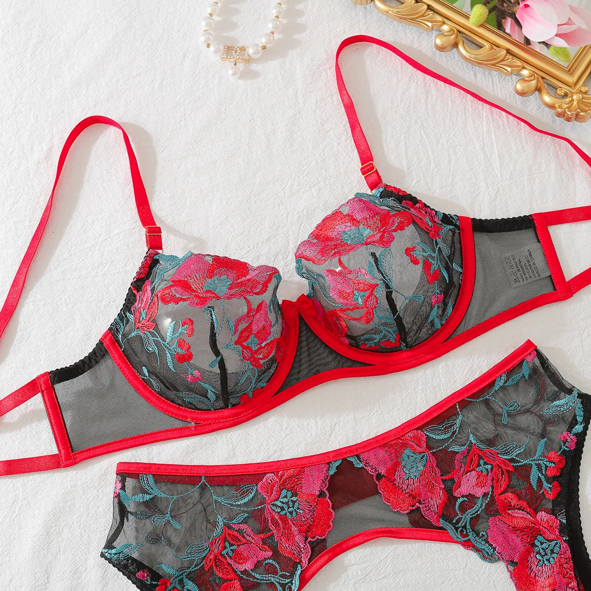 Sexy Contrasting Floral Embroidery Bra and Panty Set Wholesale See Through Woman Lingerie