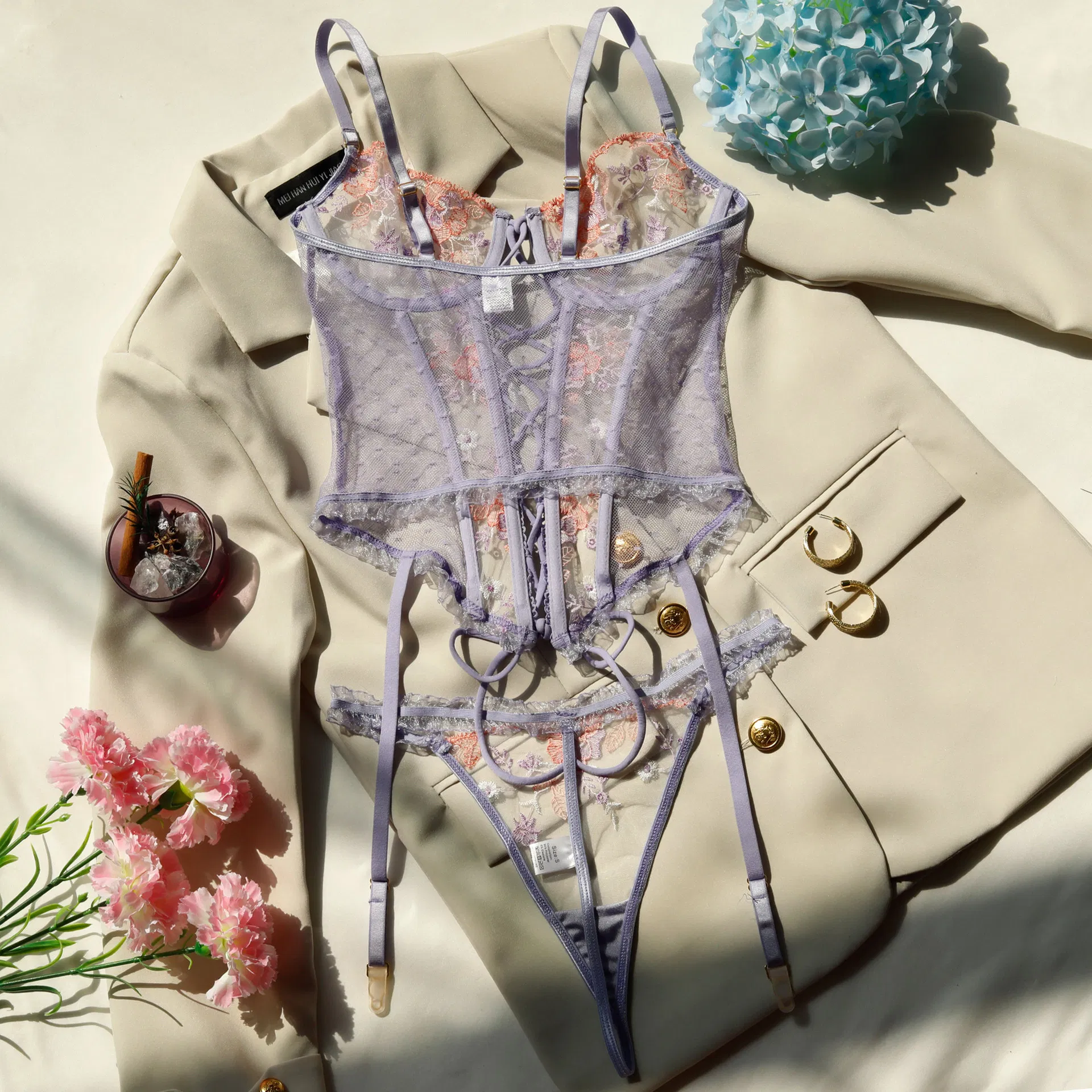 Sexy Transparent Embrodiary Underwear Set for Woman Wholesale Fishbone Front Straps Lingerie