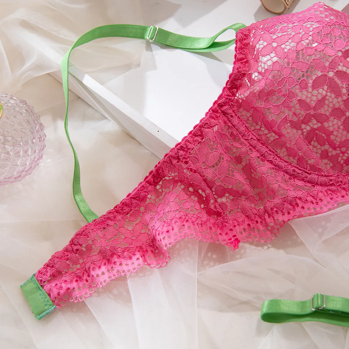 Wholesale Embroidery Contrast Lace Bra Set Sexy Thin Women Lingerie