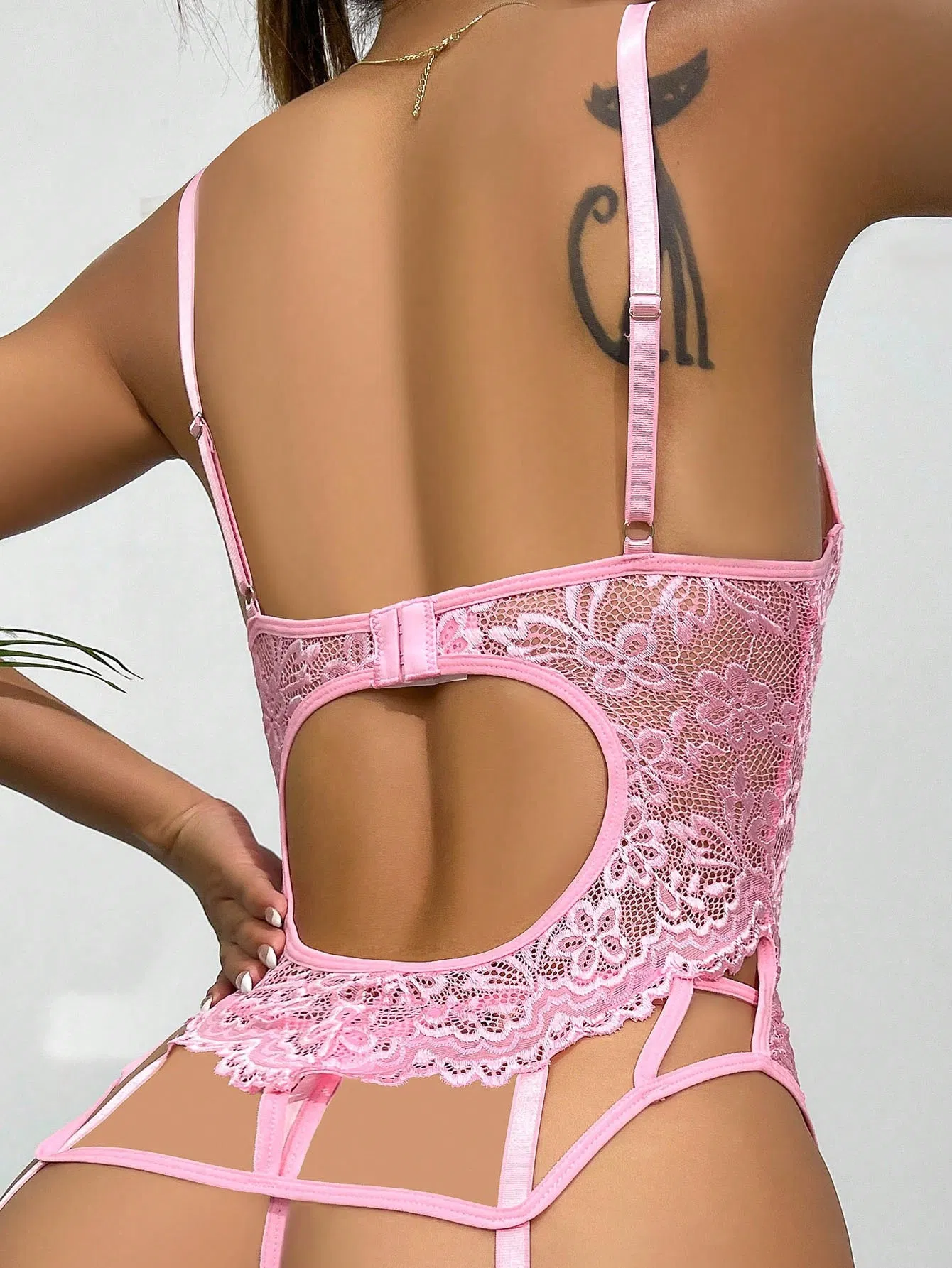 Wholesale Bow Bandage Underwear Set for Woman Sexy Embroidered Lace Lingerie