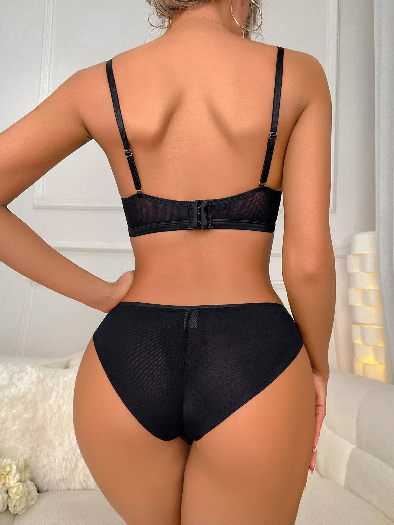 Wholesale New Style French Eyelash Lace Breathable Ultra-Thin Gathering Bra Set Underwear Sexy Lingerie