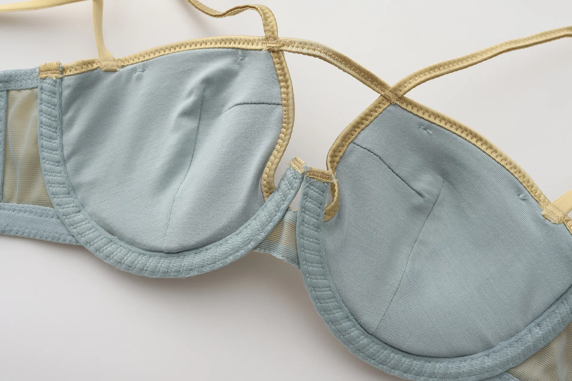 Wholesale French Style for Women Cotton Smooth Soft Steel Ring Sexy Breathable Backless Ultra-Thin Bra Set Underwear Lingerie