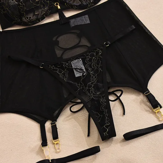 Wholesale Transparent Embroidery Underwear Set for Woman Sexy Gold Thread Black Lace Lingerie