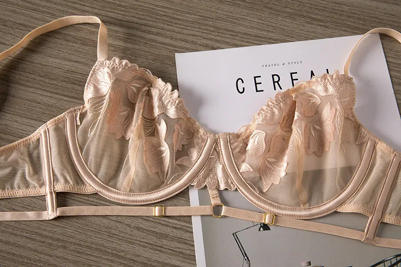 New Style French Romantic for Women Soft Embroidery Lace Trim Sexy Breathable Ultra-Thin Bra Underwear Set Lingerie