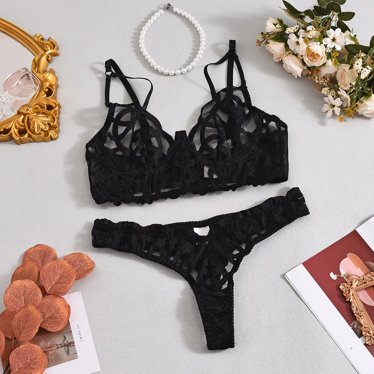 Sexy Luxury Perspective Mesh Underwear Set Wholesale Embroidered Woman's Lingerie
