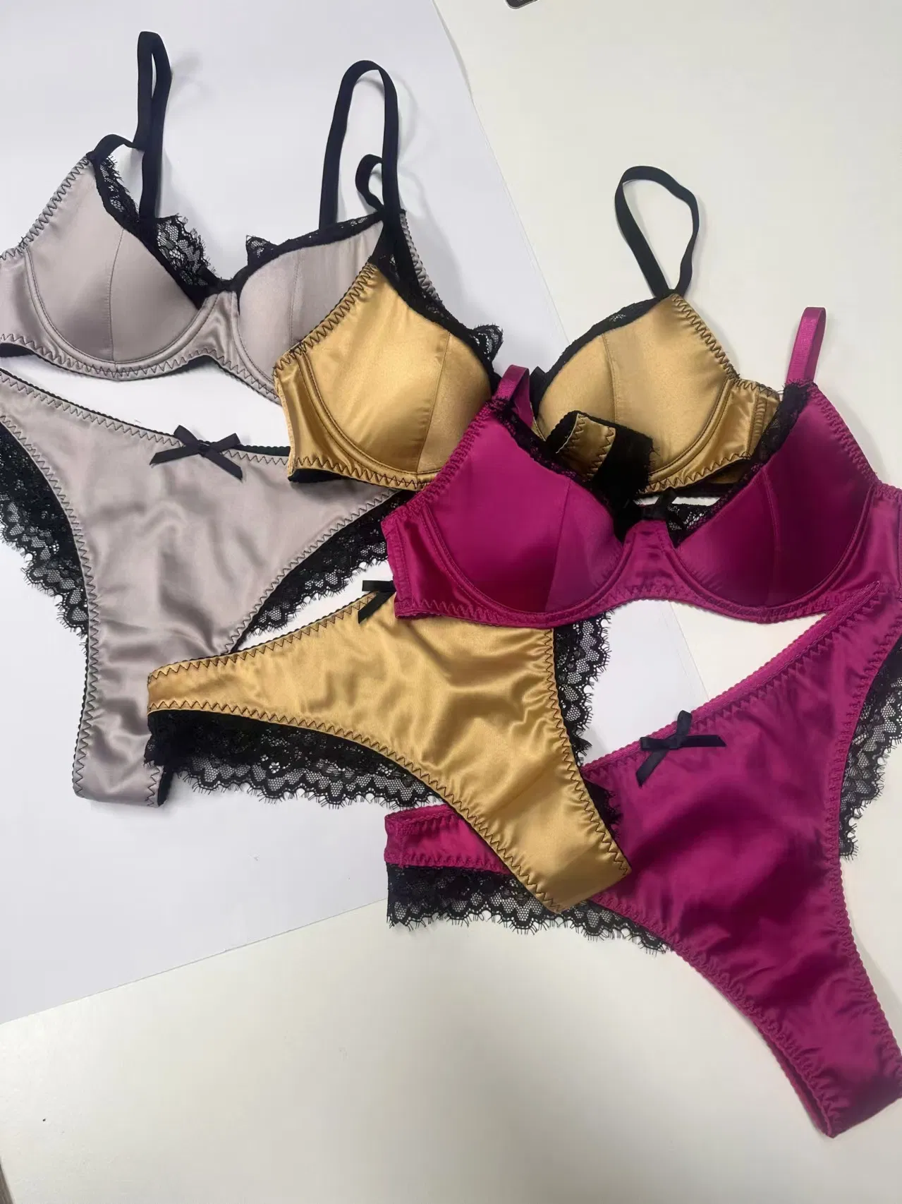 Wholesale French Lace Trim Sexy Breathable Satin Ultra-Thin Romantic for Women Soft Bra Set Underwear Lingerie