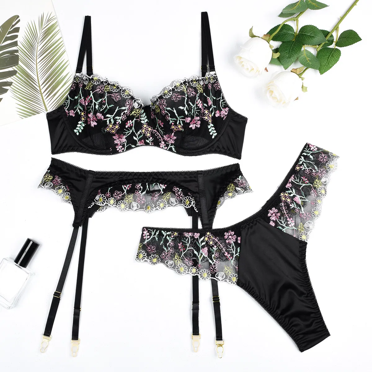 Wholesale Floral Embroidery Underwear Set for Woman Sexy See-Through Stain Lingerie