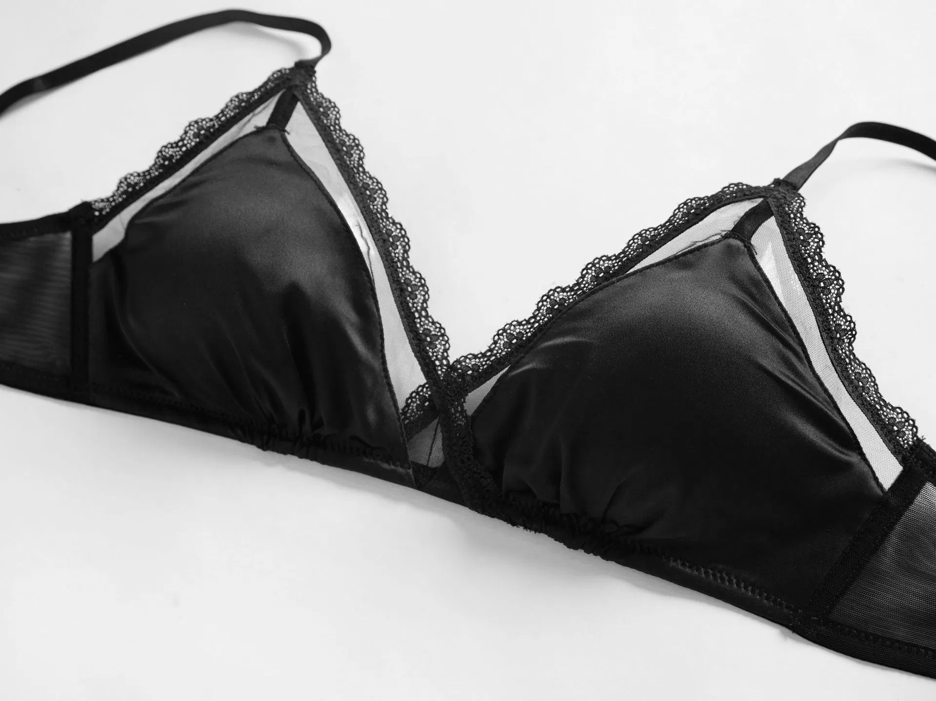 Embroidery Lace Trim Breathable Bra Erotic French Deep V Gathered Lace Ultra-Thin for Women Soft Sexy Set Underwear Lingerie