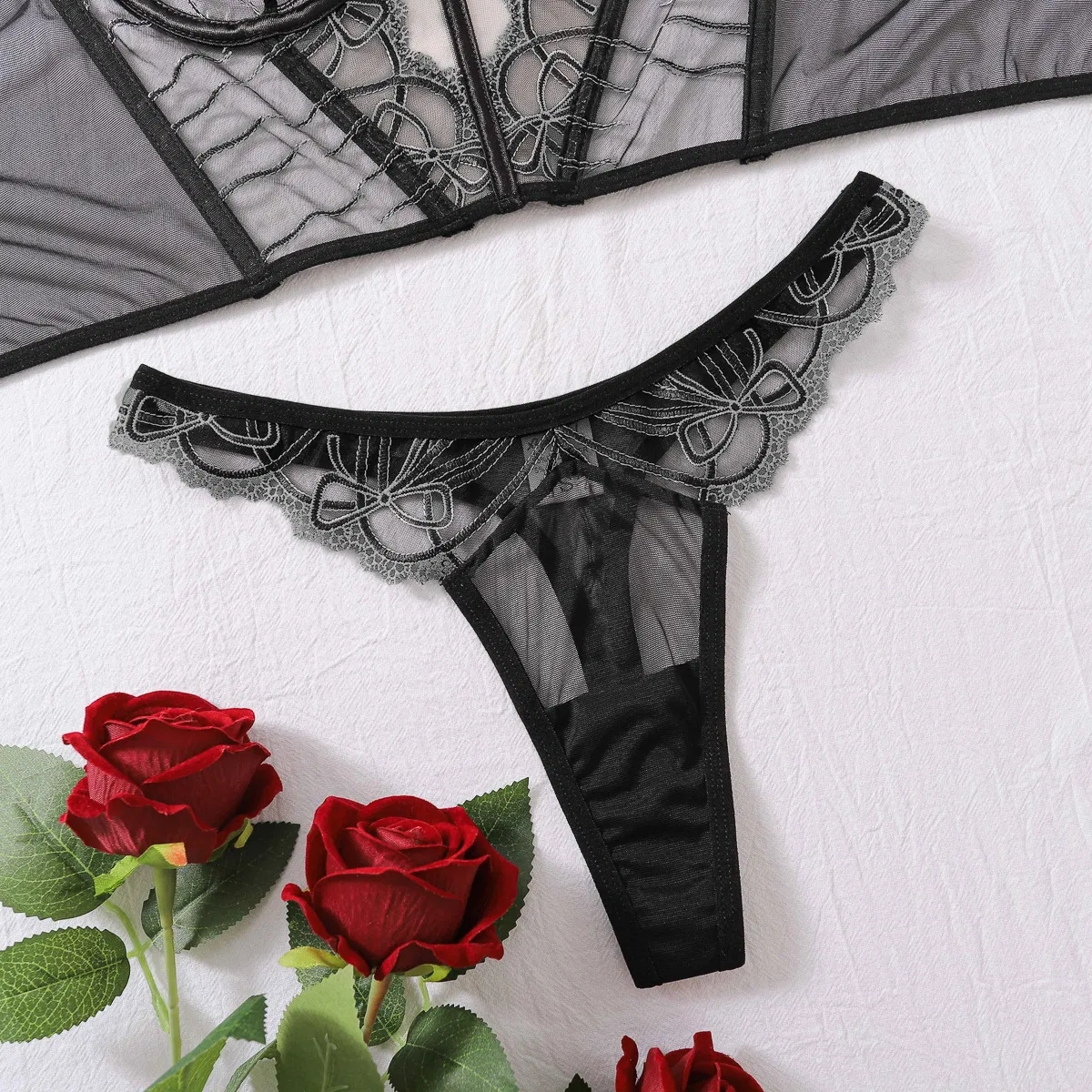 Wholesale New Fishbone Ultra-Thin Bra Panty Sets Sexy Embroidery See-Through Lingerie
