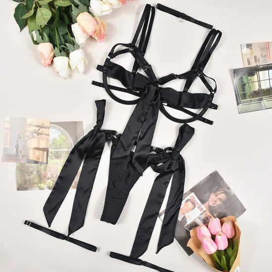 Wholesale Hollow out Woman Underwear Set Sexy Satin Bow Nipple Lingerie