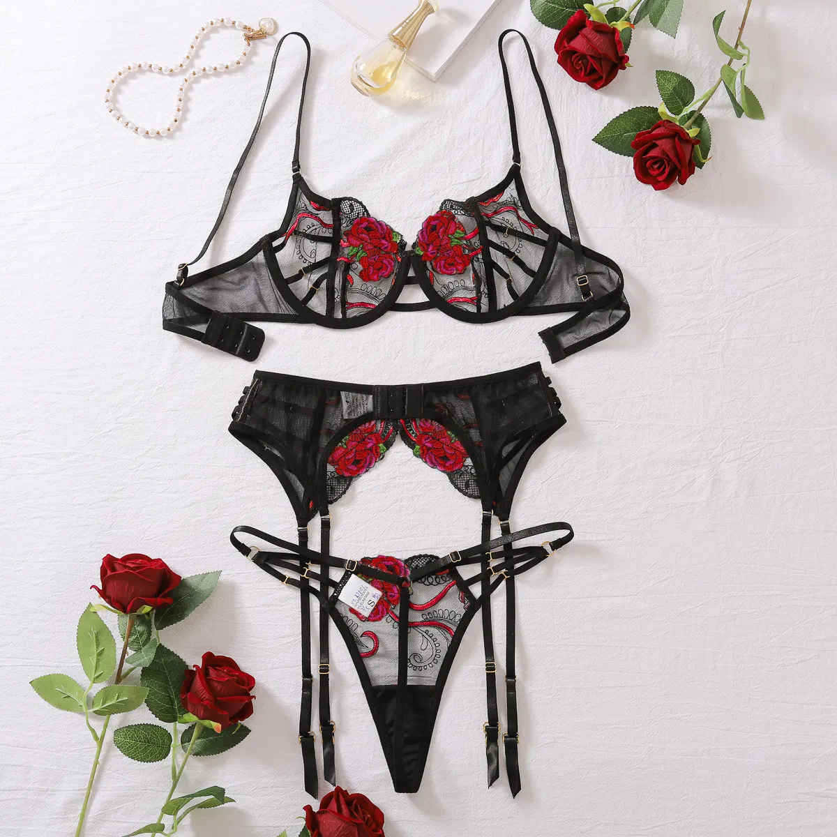 New Arrival Rose Embroidery Underwear Set Wholesale See-Through Woman Lingerie