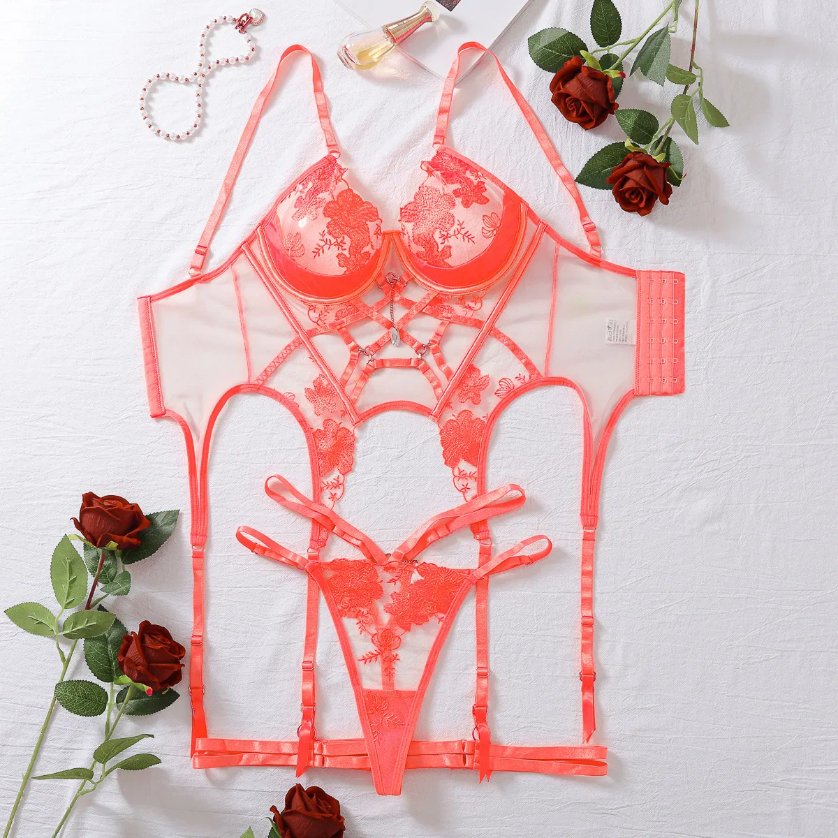 Wholesale Mesh Perspective Corset Underwear Set for Woman Sexy Luxury Embroidery Lingerie