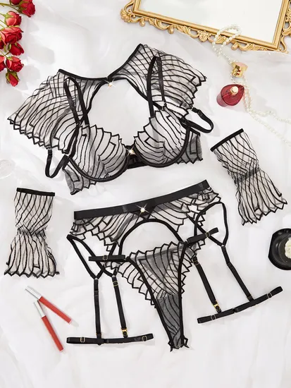 Wholesale Embroidery Garter Belt Underwear Set Sexy See-Through Women Lingerie