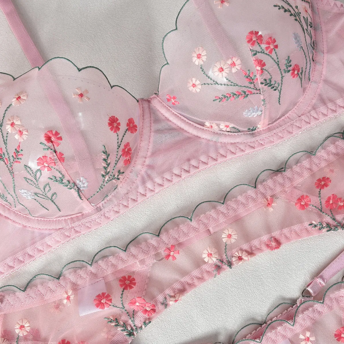 Sexy Floral Embroidery Underwear Set for Woman Wholesale See-Through Mesh Lingerie