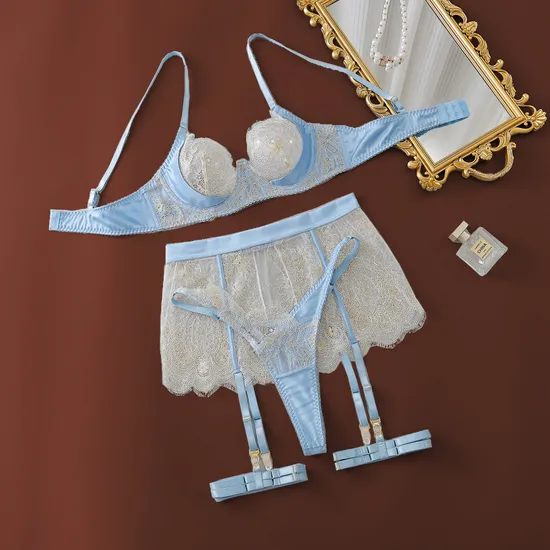 Wholesale See-Through Ultra-Thin Women's Underwear Set Sexy Embroidery Floral Lace Lingerie