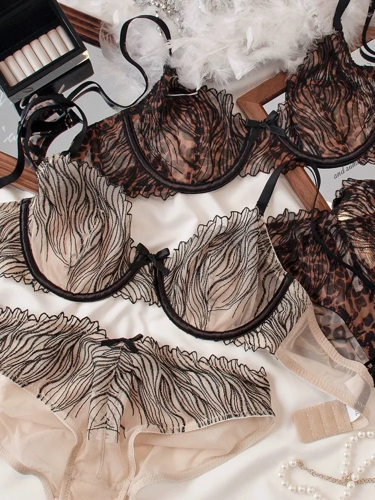 Custom Womens Clothing Fashion Embroidery Bra Set Underwear Sexy Supplier Bra Woman Lingerie
