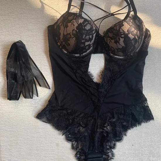 Wholesale Sexy French Bow Transparent Lace Lingerie Factory Directly Women Bodysuit