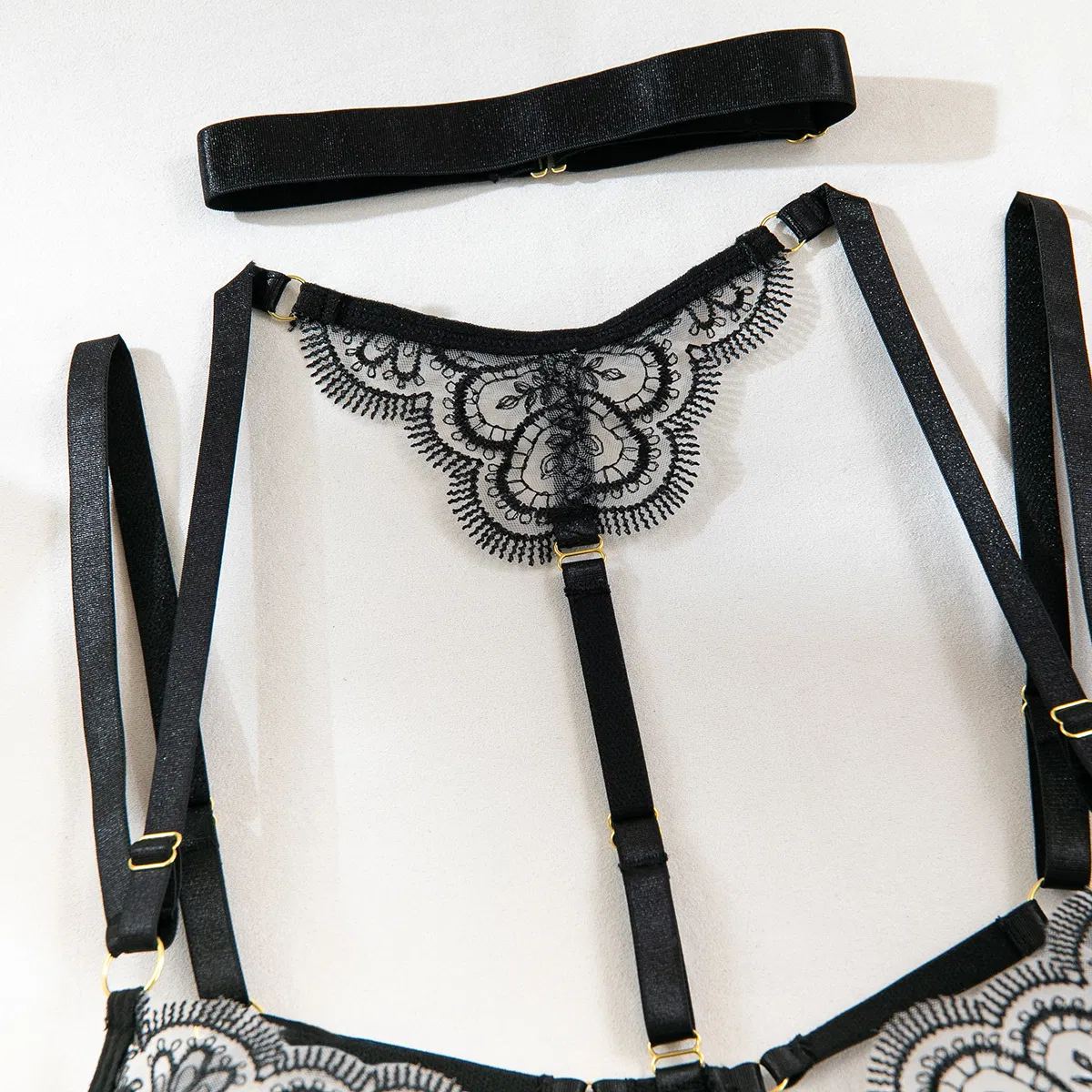 Sexy See-Through Woman Underwear High Quality Embroidered Lace 4-Piece Lingerie