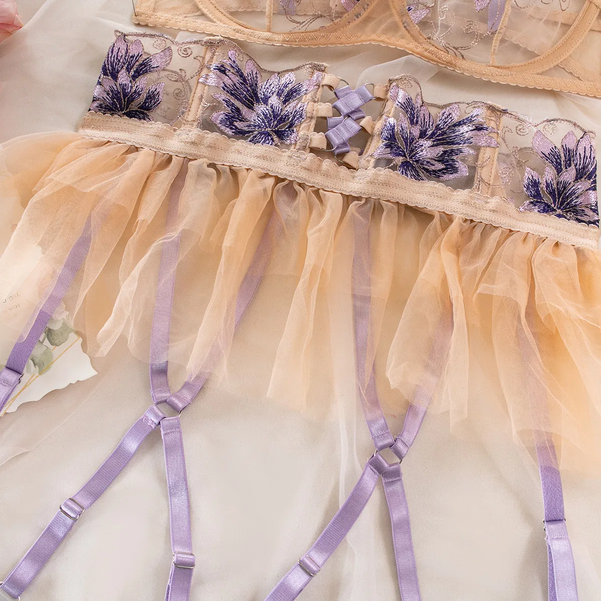Sexy See-Through Mesh Small Skirt Bra and Panties Set Wholesale Embroidery Lace Lingerie