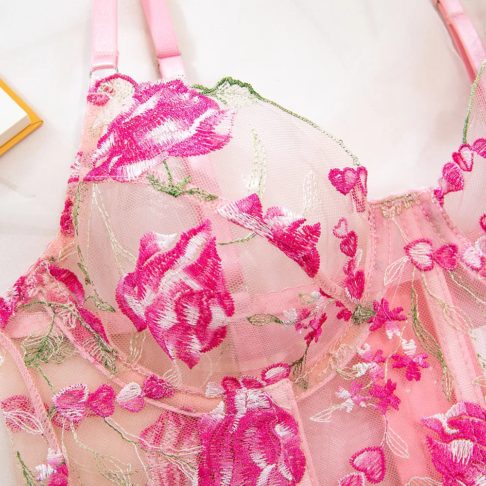 Wholesale Fishbone Transparent Mesh Bra Set Sexy Flower Embroidered Thin Woman Lingerie