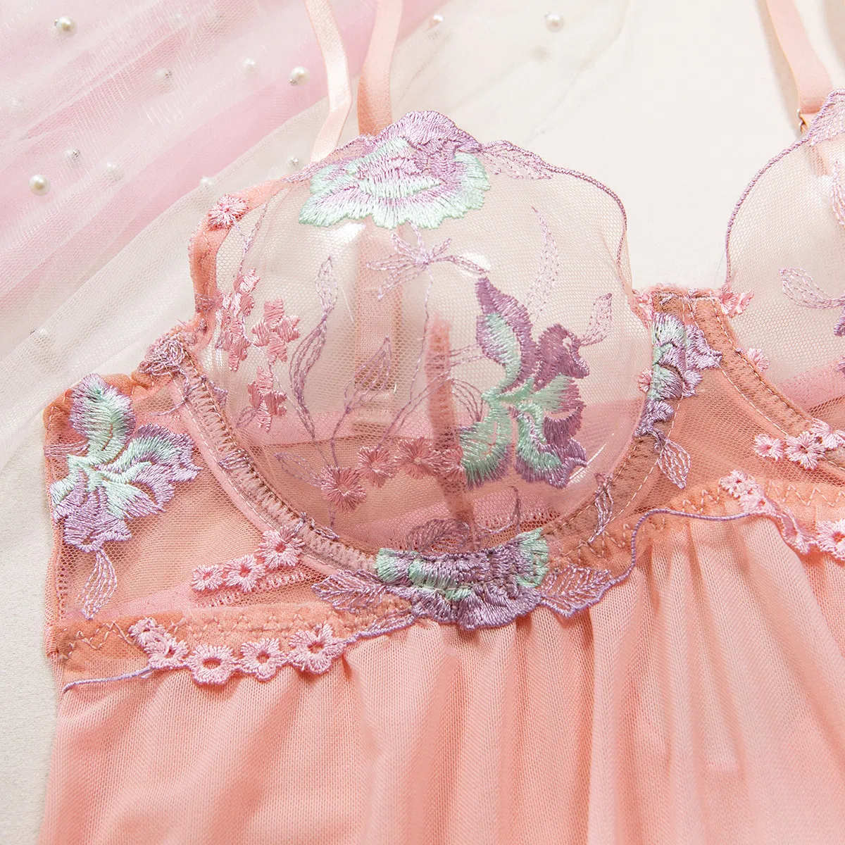 Sexy Ultra-Thin See-Through Bra and Panty Set New Embroidery Two-Piece Lingerie
