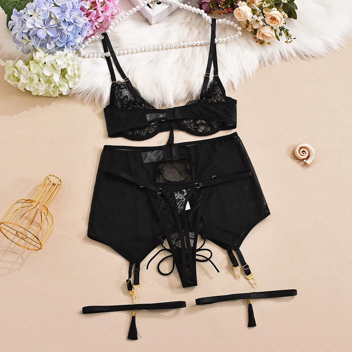 Wholesale Transparent Embroidery Underwear Set for Woman Sexy Gold Thread Black Lace Lingerie