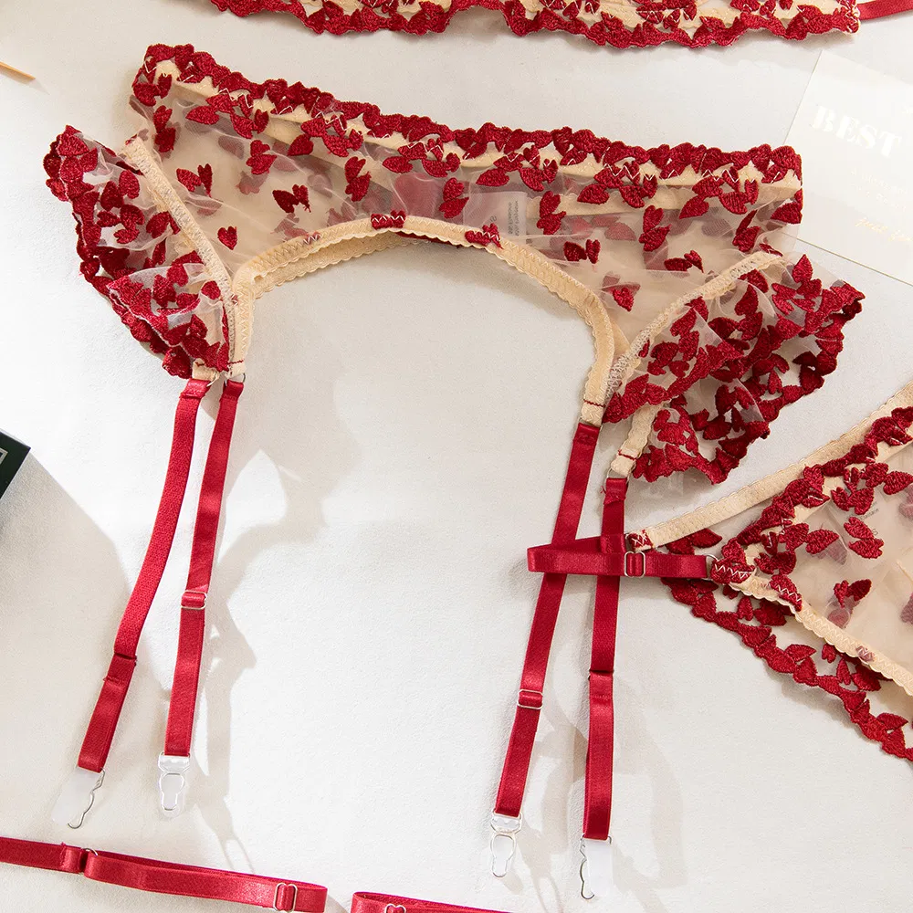 Wholesale Heart-Shaped Embroidery Woman Underwear Set Sexy Transparent Mesh Lingerie