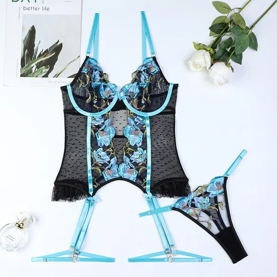Sexy Ultra-Thin Flower Embroidery Woman Underwear Set Wholesale Garter Belt Lingerie