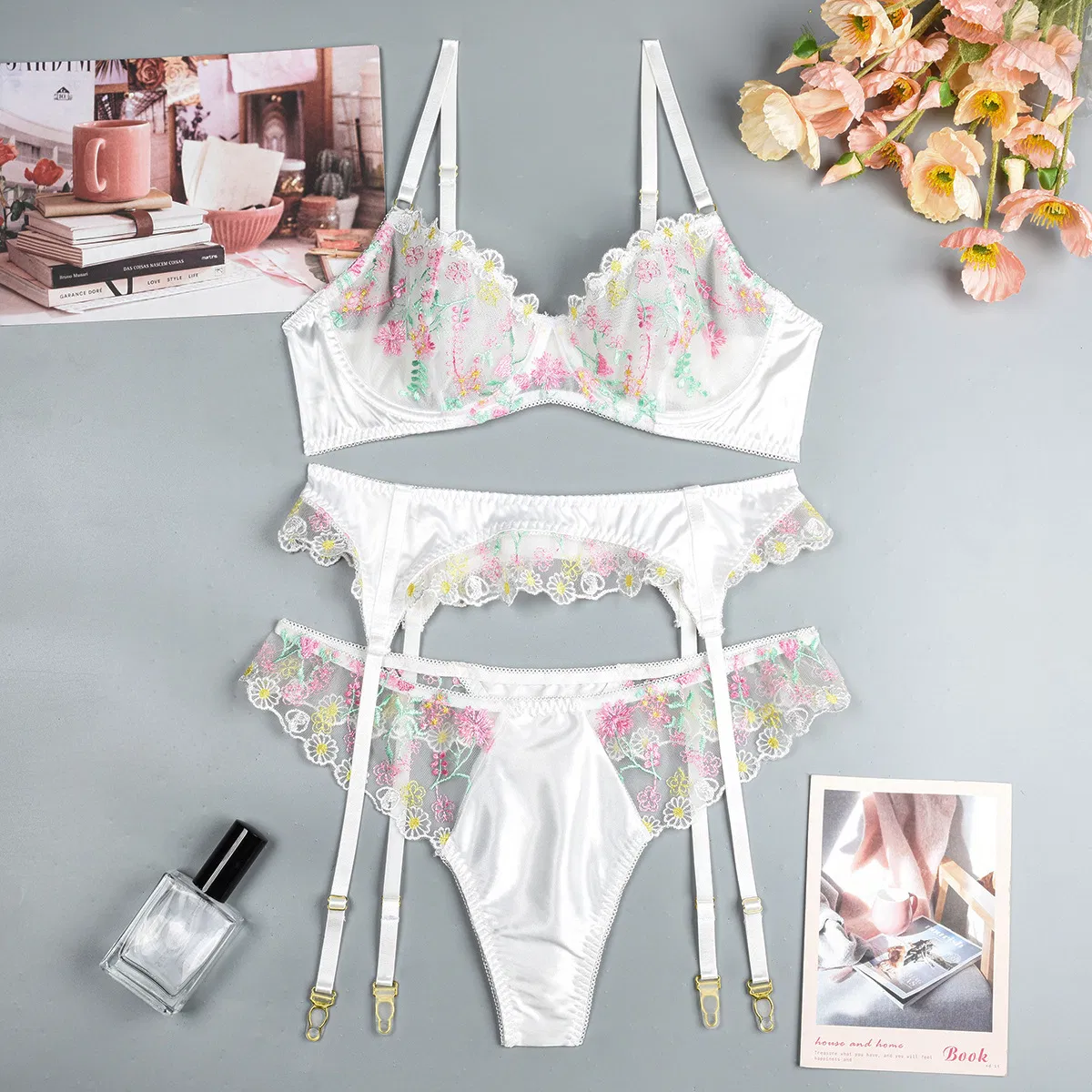 Wholesale Floral Embroidery Underwear Set for Woman Sexy See-Through Stain Lingerie