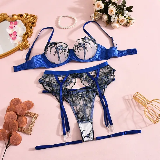 Wholesale See-Through Bra and Panty Set Sexy Floral Embroidered Woman Lingerie