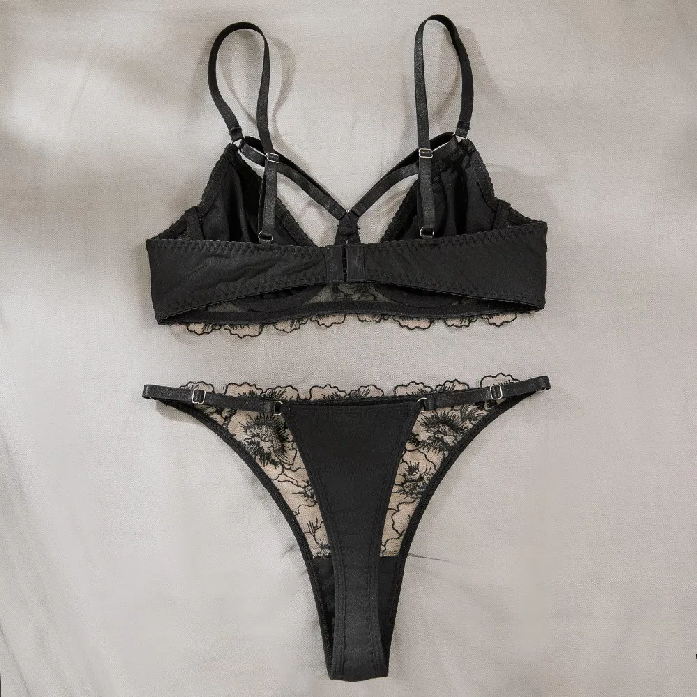 Wholesale Embroidered See-Through Mesh Underwear Set for Woman Sexy Hollow out 2PCS Lingerie