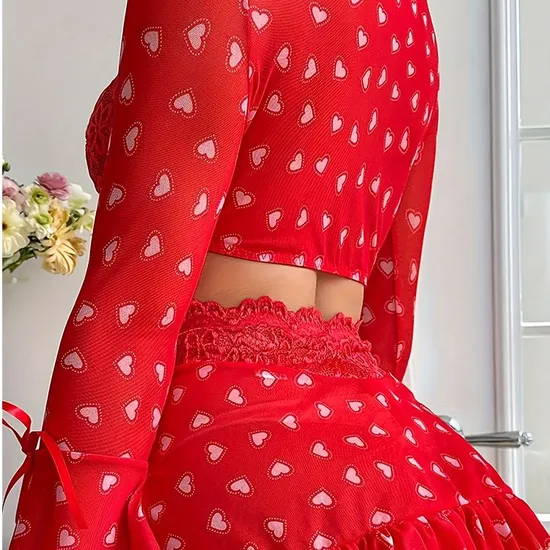 Wholesale Heart Printed Long Sleeves Bra Set Sexy Christmas Woman Mini Skirt Lingerie