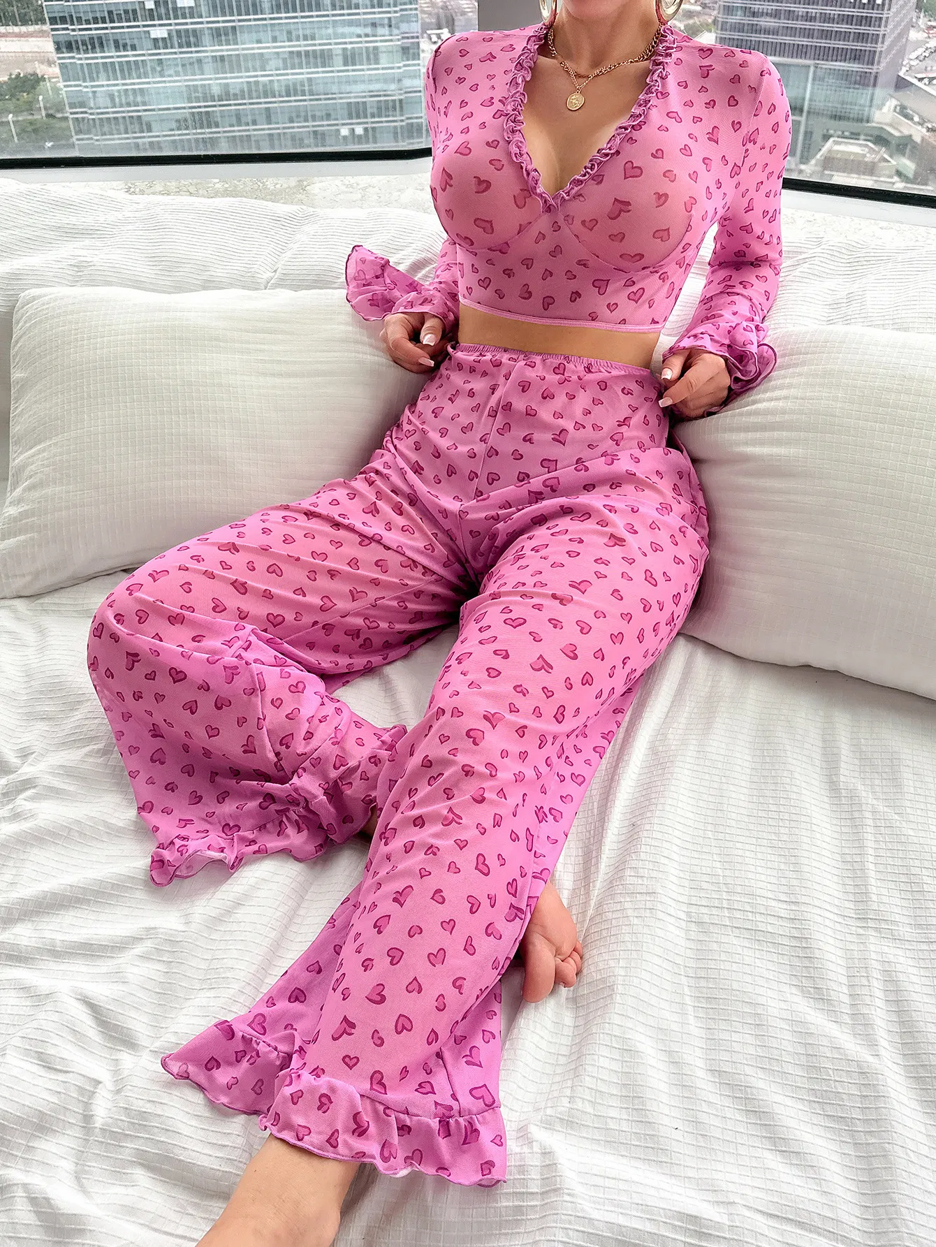 Hot Sell Erotic Long Sleeve Transparent Mesh Underwear Set Sexy Heart Print Women's Lingerie