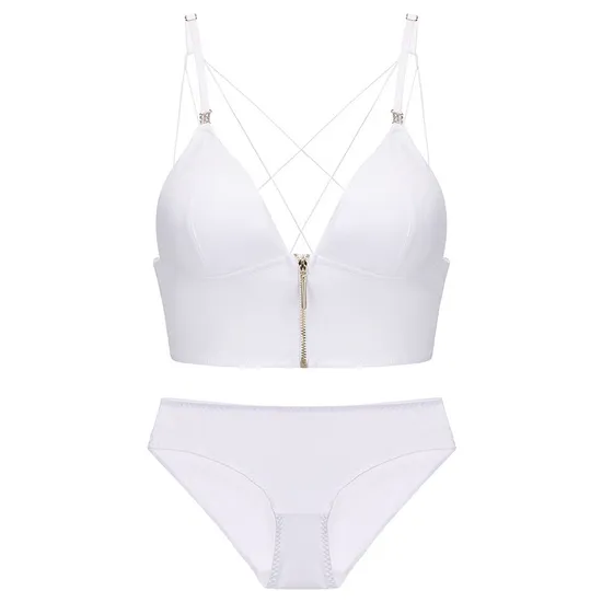 French Wholesale Light-Sensitive Surface Fine Shoulder Strap Front Buckle Triangular Cup Bra Underwear Set Sexy Lingerie