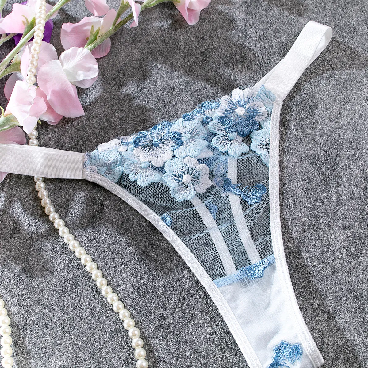 Wholesale Flower Embroidered Bra Set Sexy Perspective Thin Woman Lingerie