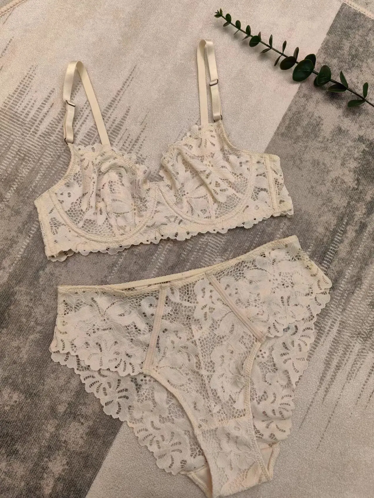 Wholesale French Style Embroidery Lace Trim Breathable Bra Backless Ultra-Thin for Women Sexy Bra Set Underwear Lingerie
