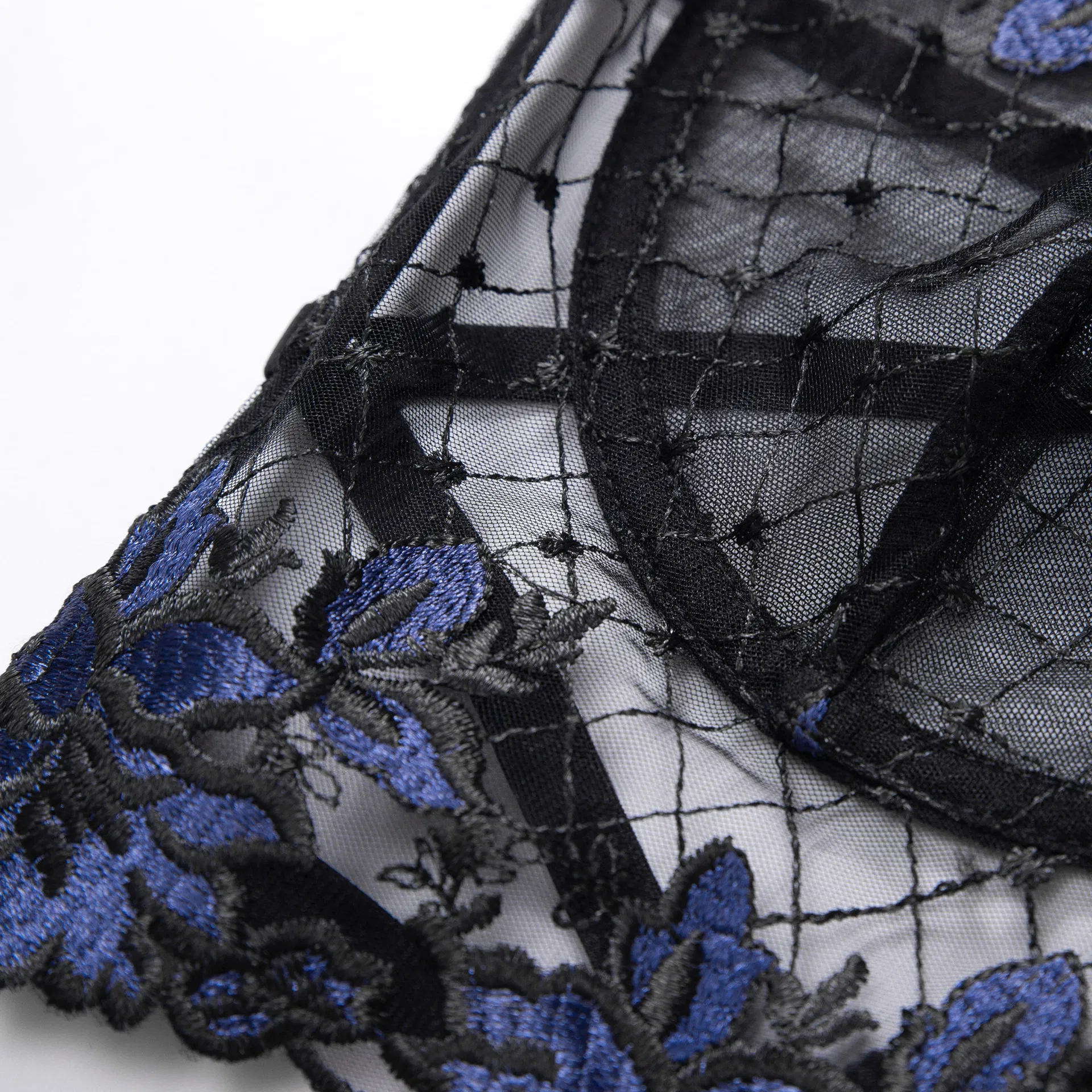 Wholesale Floral Embroidery Woman Bra Panty Set Sexy See-Through Garter Lingerie