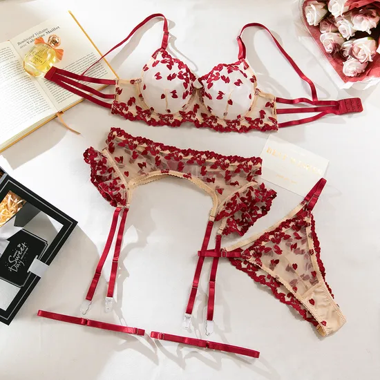 Wholesale Heart-Shaped Embroidery Woman Underwear Set Sexy Transparent Mesh Lingerie