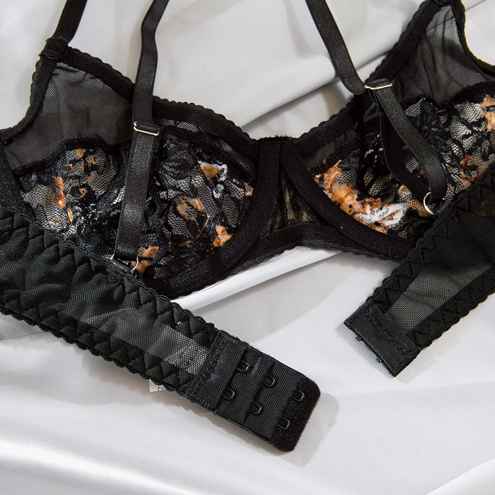 Wholesale Ultra-Thin Lace Woman's Underwear Set Sexy Mesh See-Through 2-Piece Lingerie