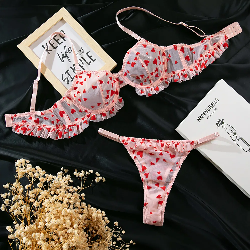 New Arrival Ultra-Thin Woman Underwear Set Sexy See-Through Heart-Shaped Lingerie