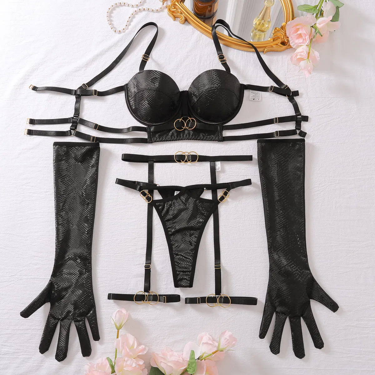 Wholesale Leather Crocodile Pattern Woman Bra Panty Set Sexy Backless Garter Lingerie