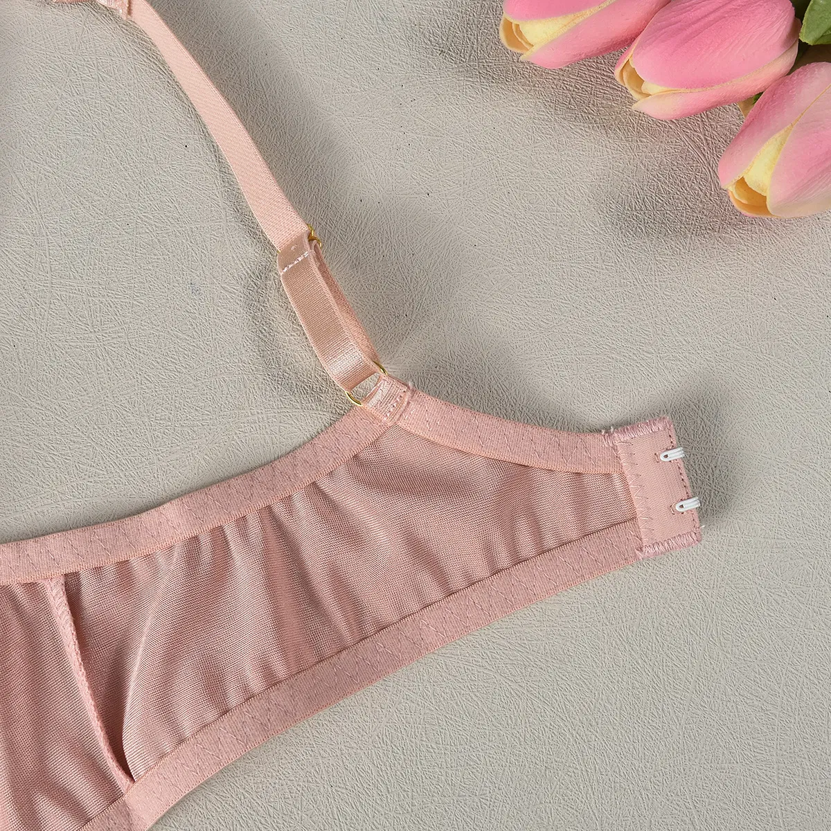 Wholesale Luxury Ultra-Thin Transparent Underwear Set Sexy Floral Embroidered Woman Lingerie