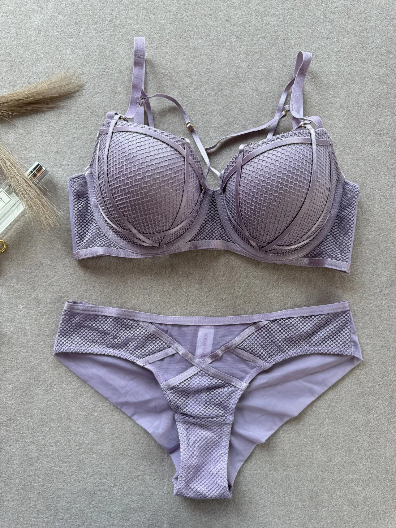Wholesale Mesh Gathering Romantic Briefs Breathable for Women Soft Bra Breathable Ultra-Thin Set Sexy Underwear Lingerie