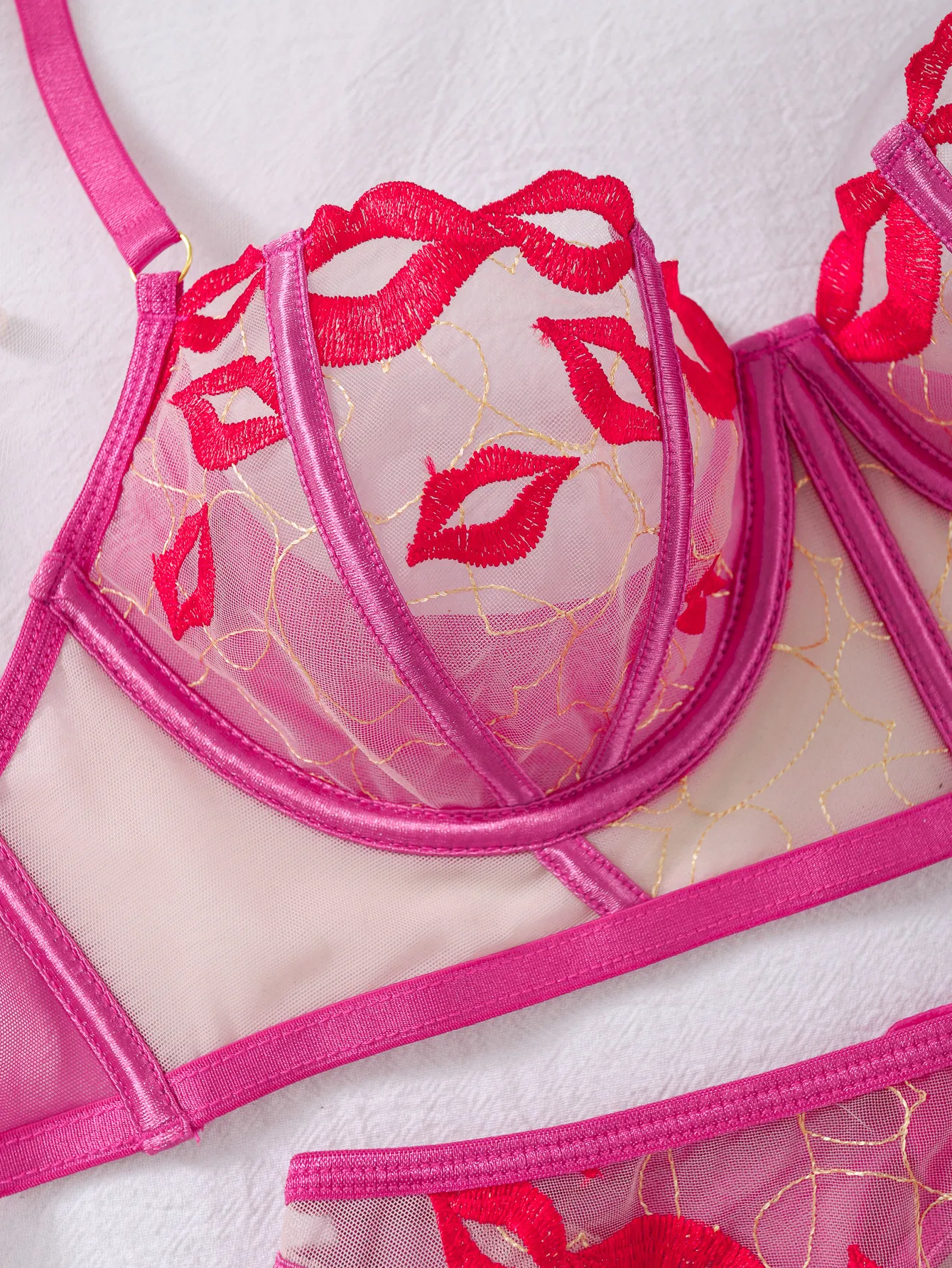 Wholesale Sexy See Through Embroidery Bra Panty Set New Arrival Push up Woman Lingerie