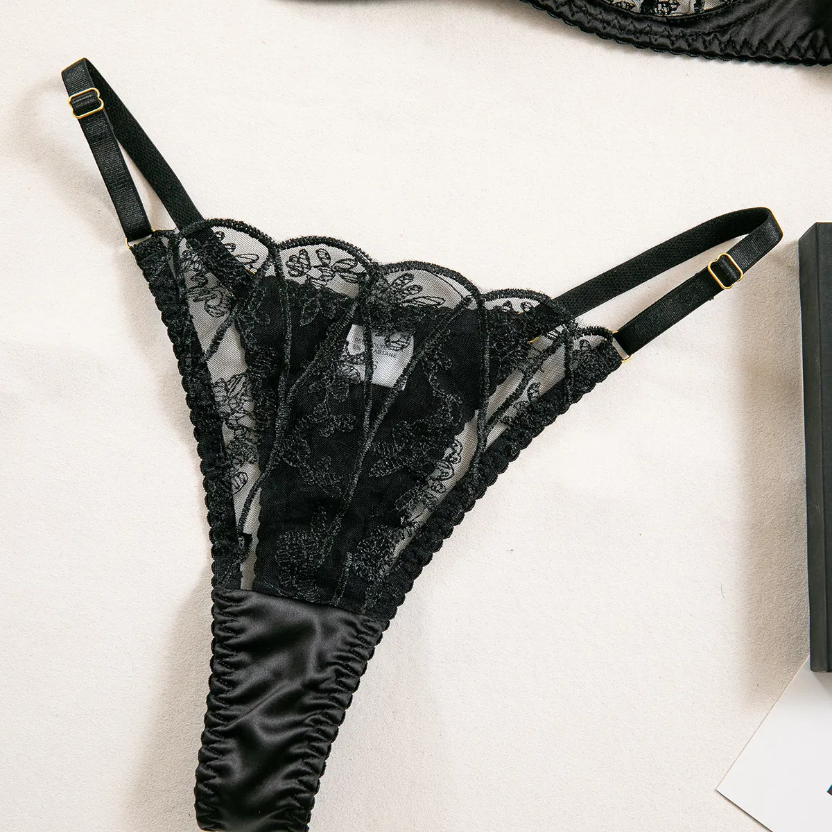 Wholesale Big Size Transparent Mesh Bra Brief Set Sexy Embroidered Sheer Woman Lingerie