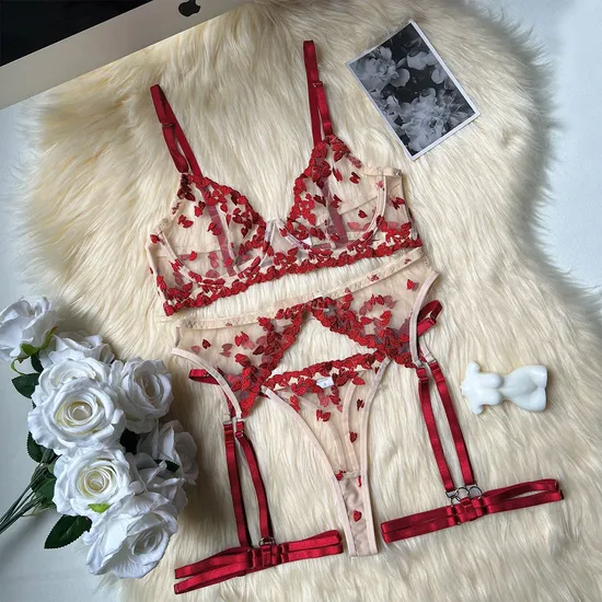 Wholesale Heart-Shaped Embroidery Woman Underwear Set New Erotic Transparent Lingerie