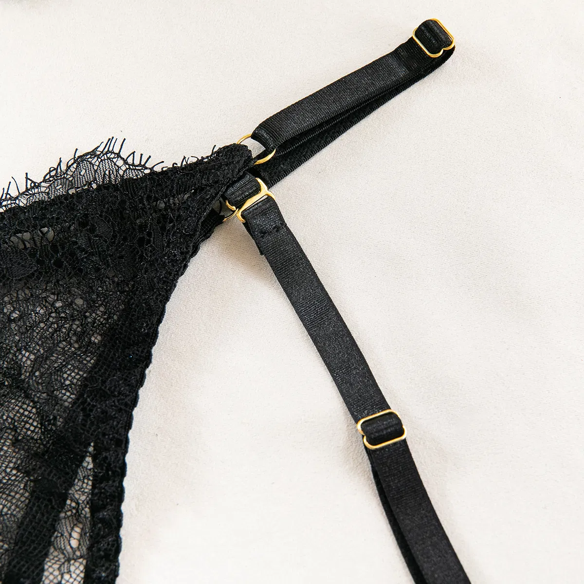 Sexy Hanging Neck Women's Underwear Set Wholesale Erotic Eyelashes Lace Lingerie