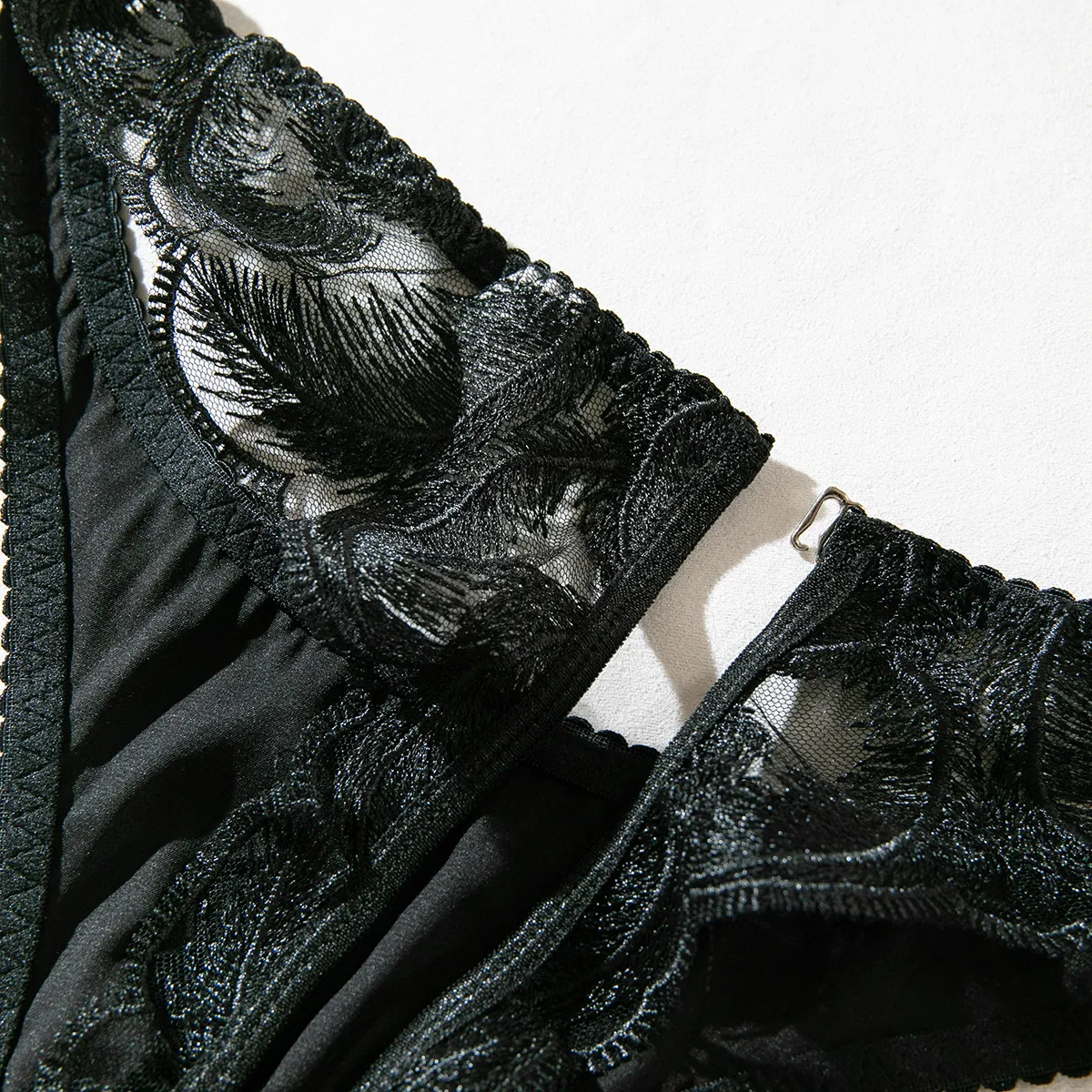 Fashionable Sexy Lingerie Hollow Satin Mesh Embroidered Bra Set Women's Erotic Lingerie