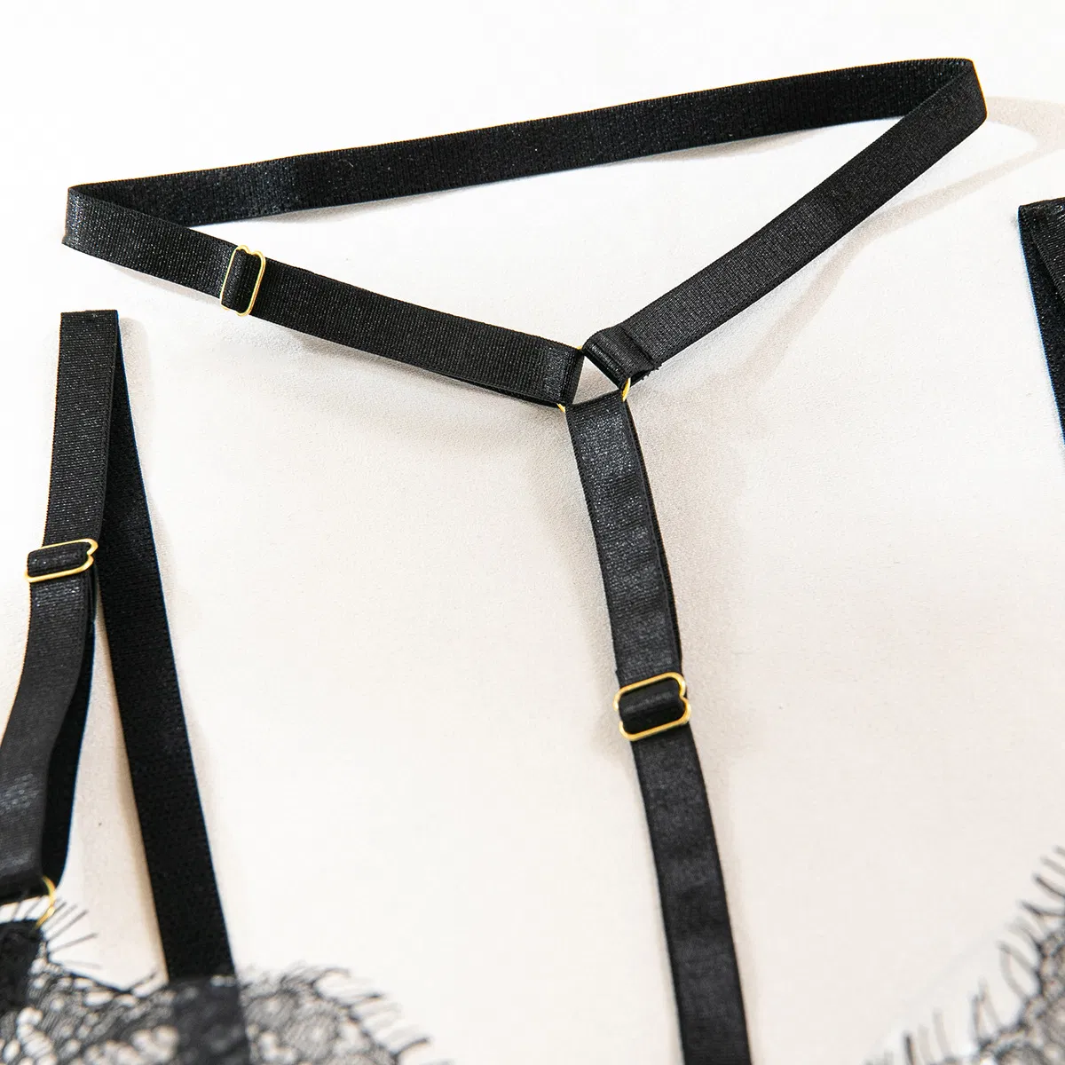 Sexy Hanging Neck Ladies Underwear Wholesale Eyelashes Lace Lingerie