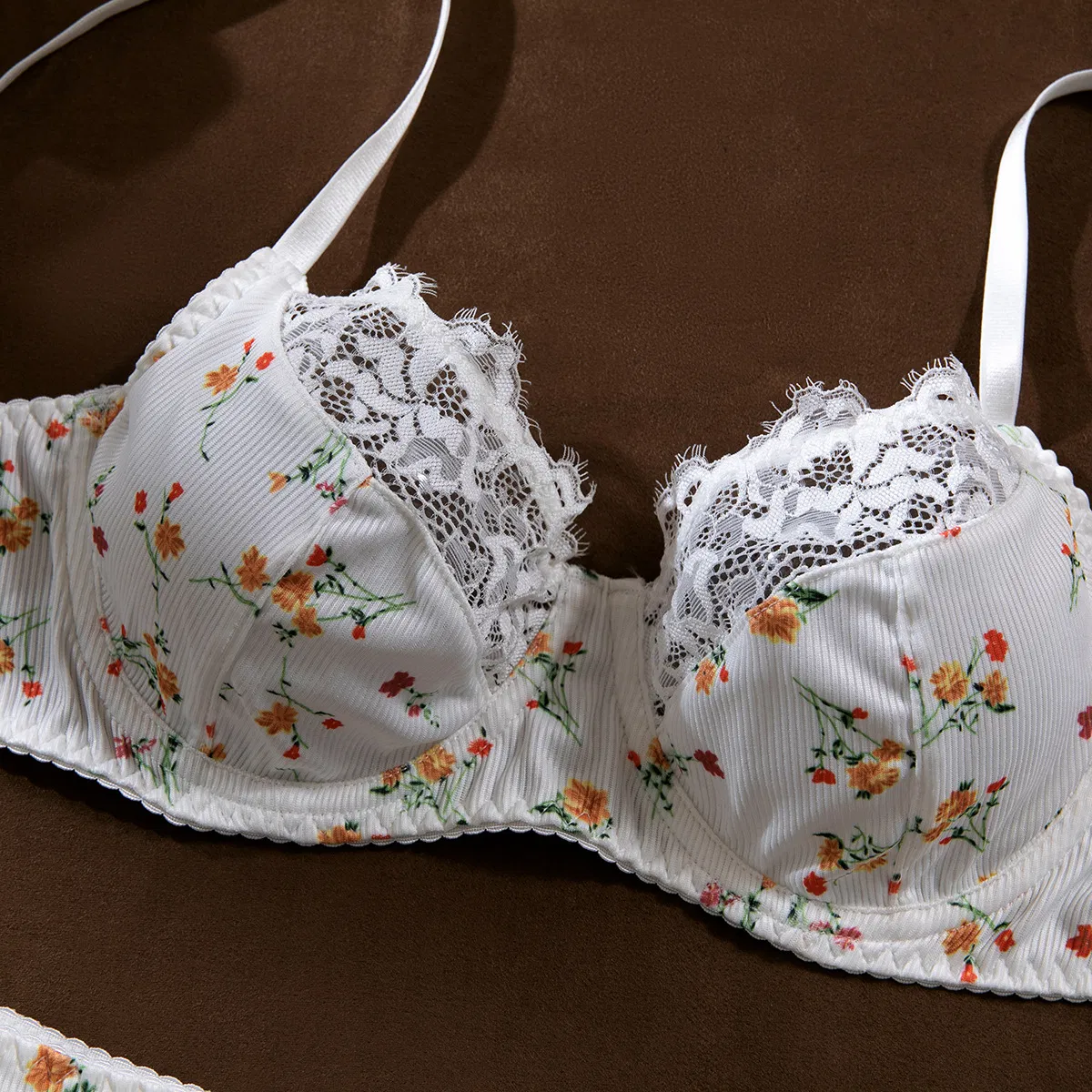 Wholesale Sheer Embroidered Lace Thin Bra Set Sexy Flower Print Woman 2PCS Lingerie
